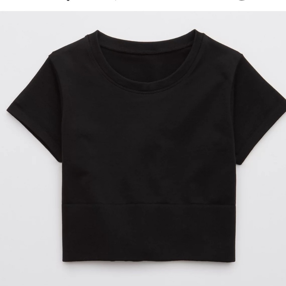 NWT Offline by Aerie Sidewalk Seamless Cropped T shirt